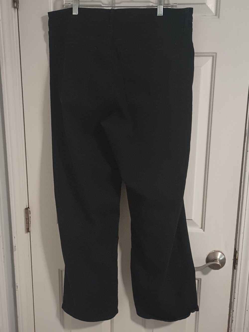 Old Navy Black High-Rise Wow Wide Leg Jeans - Picture 8 of 8